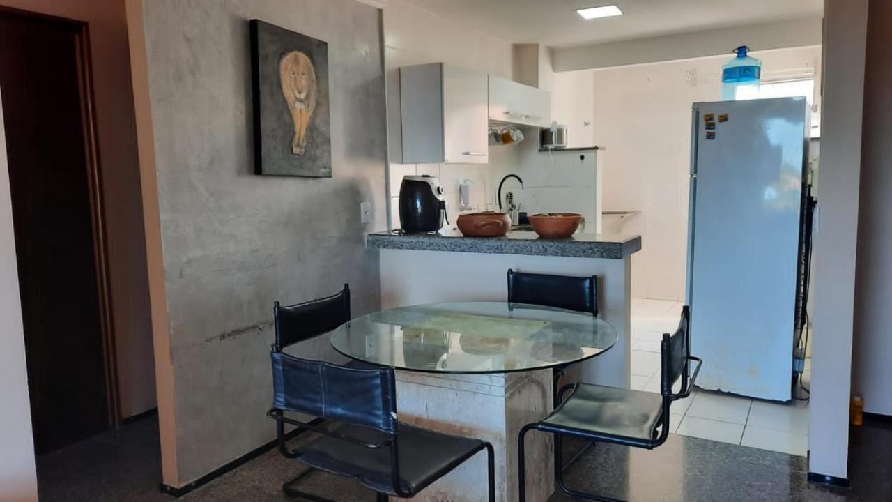 Em Ii Apartment *