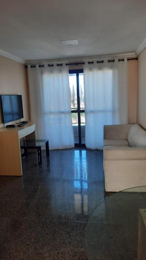 Em Ii Apartamento